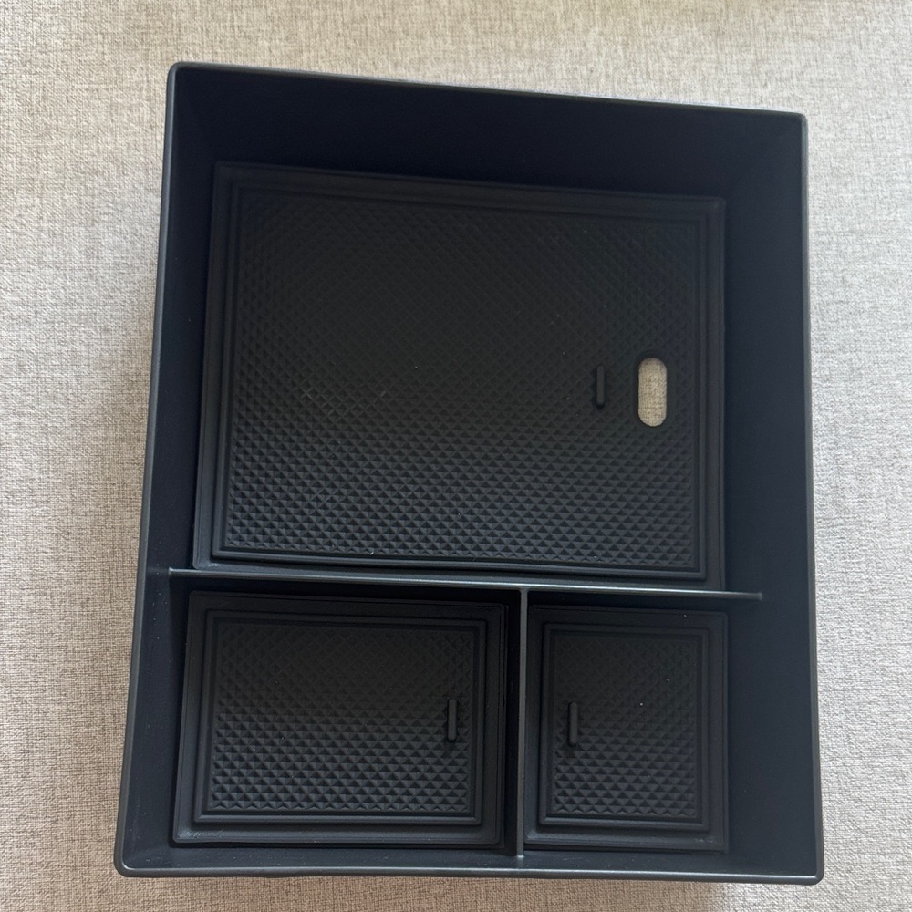 Black Electronics Organizer Tray